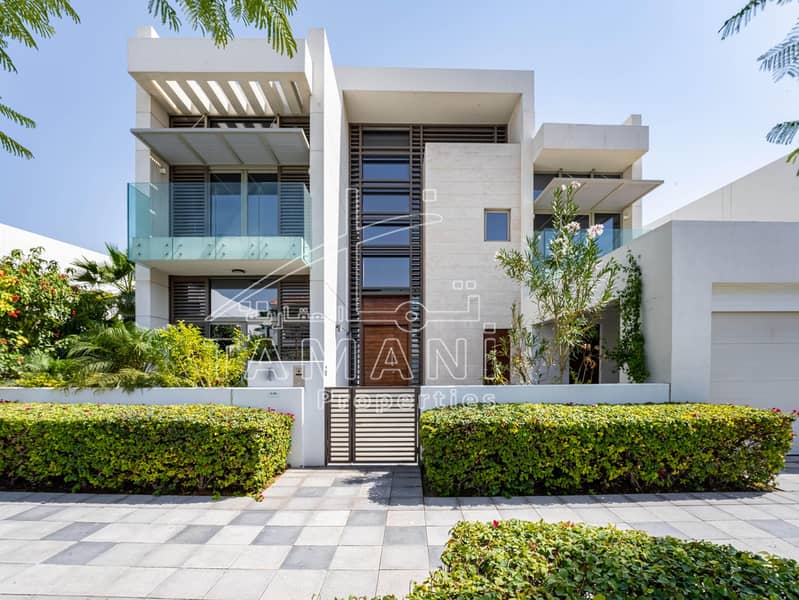 Contemporary 4Bedroom Villa Prime Location - Image 20
