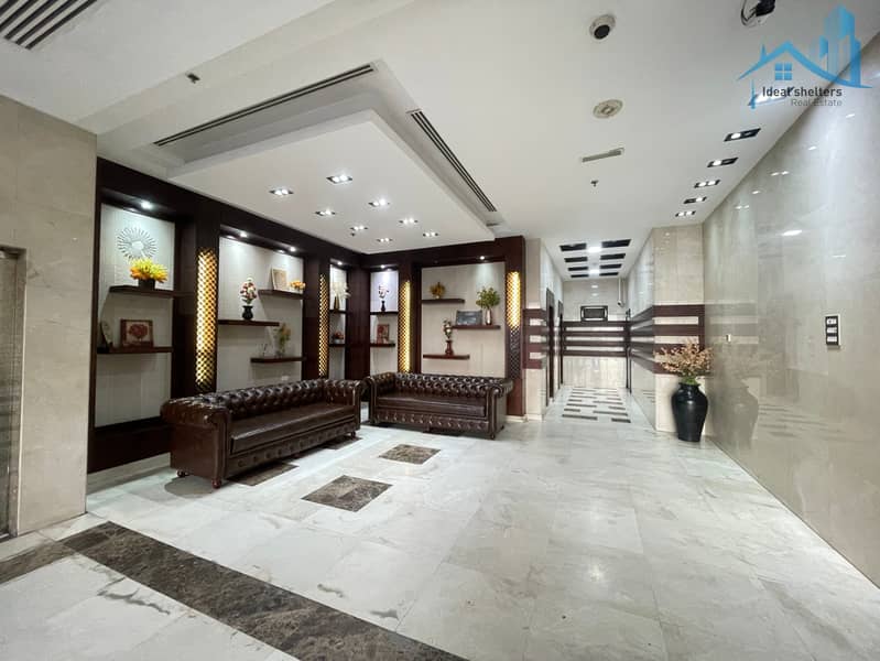 Prime Location ! Ready To Move ! Near To School