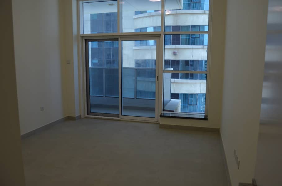 Unfurnished Two Bedroom Available for rent in Dubai Marina