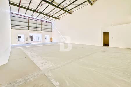 Warehouse for Rent in Dubai Investment Park (DIP), Dubai - Brand New | 50 Kw Power | Road Facing Unit Warehouse for Rent in Dubai Investment Park (DIP), Dubai - Brand New | 50 Kw Power | Road Facing Unit