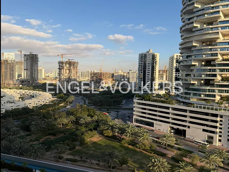 Luxury Apartment | Prime Location | Vacant Luxury Apartment | Prime Location | Vacant