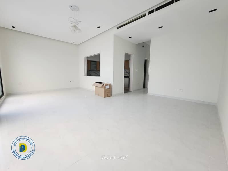 14 WhatsApp Image 2025-10-22 at 4.16. 22 PM (2). jpeg