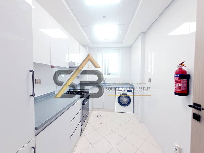 Semi Furnished 1-bedroom Apart Ready To Move Nearby Emirates Metro Station