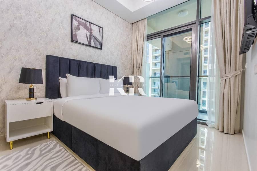 Upgraded |High Floor | Panoramic Canal View