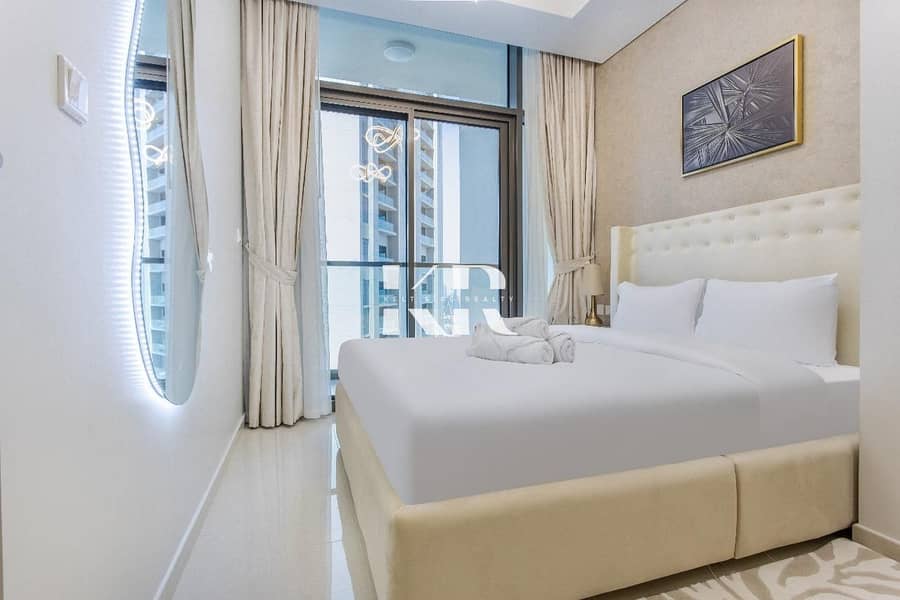 Upgraded |High Floor | Panoramic Canal View