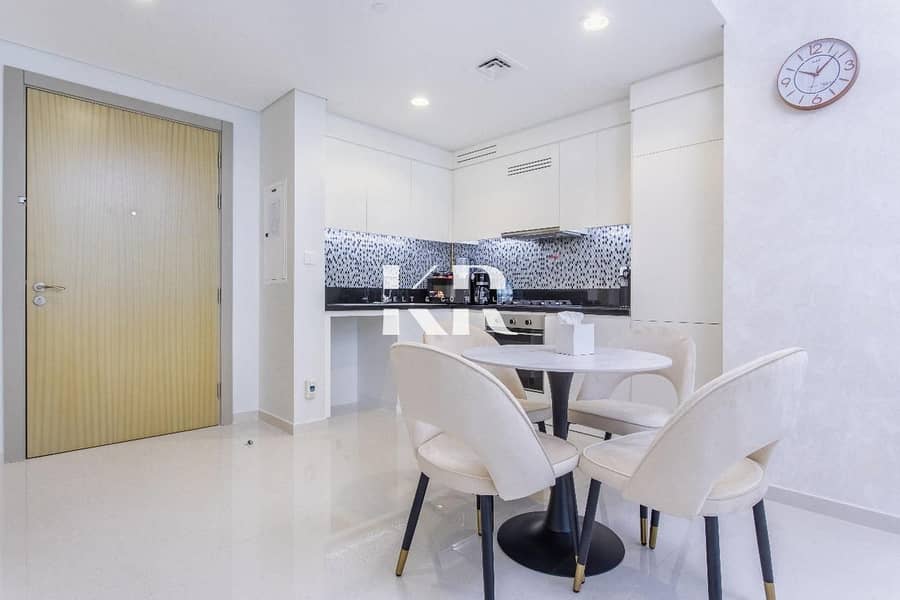 Upgraded |High Floor | Panoramic Canal View