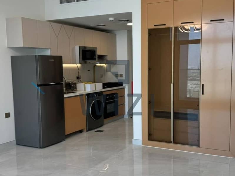 Park View | High Floor | Spacious Studio