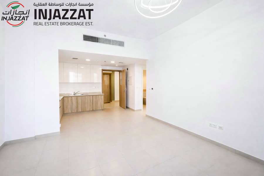 1BR Apartment | UNA Apartments B | Multiple Views | Balcony Access