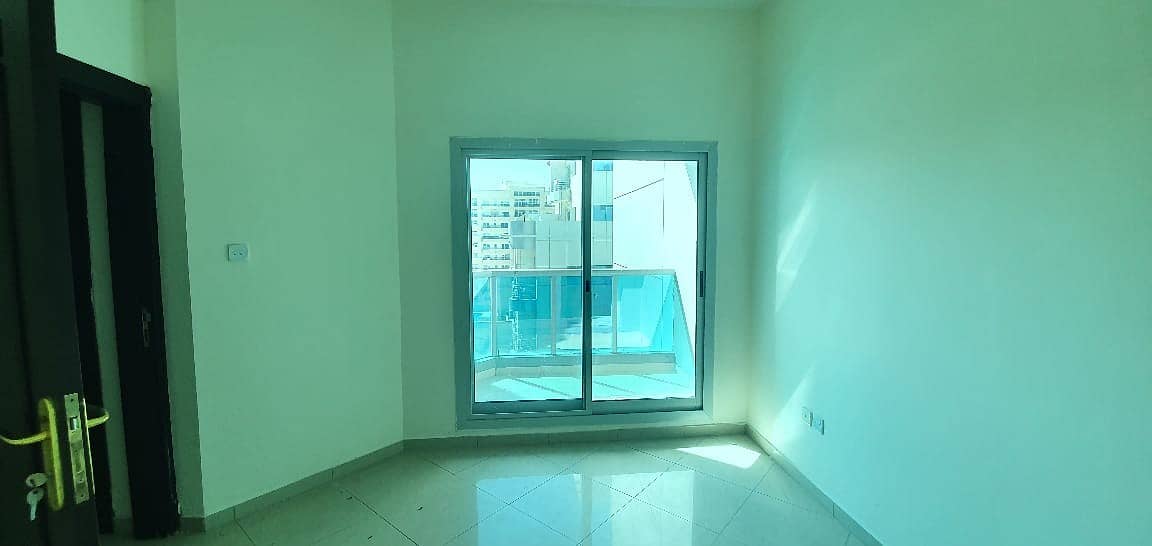 Wow amazing offer super 1 Bedroom apartment available Rent Only  32k al nahda Dubai