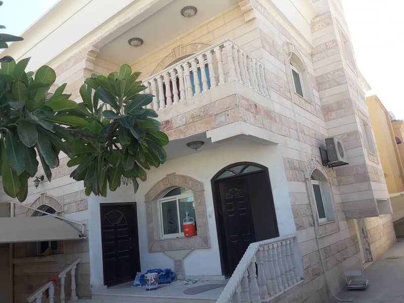 For rent excellent villa at an affordable price very close to facilities and services