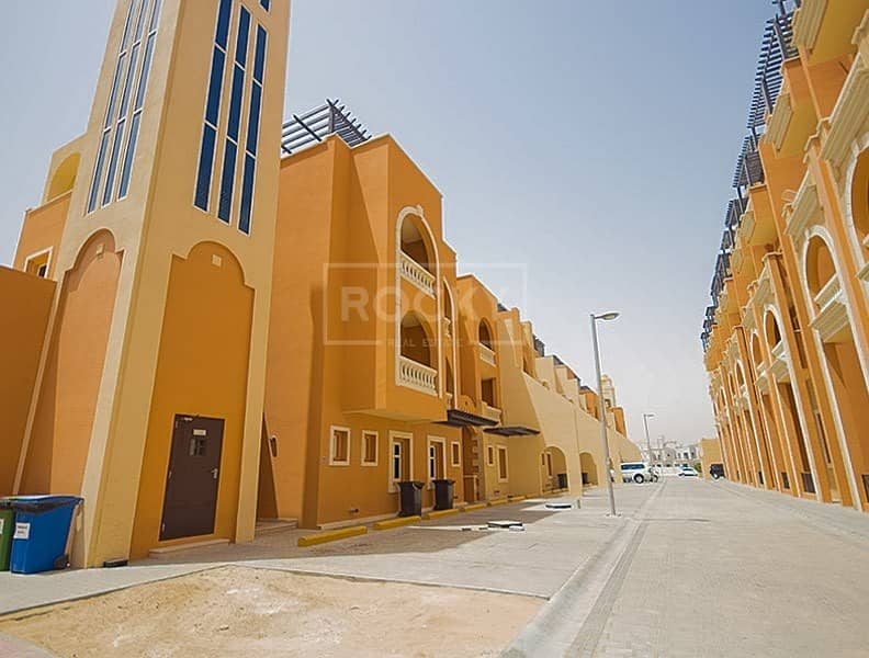 Spacious | 5-Bed | with Maid's Room | JVC Spacious | 5-Bed | with Maid's Room | JVC