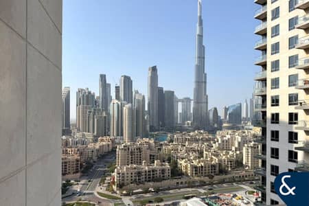 2 Bedroom Apartment for Sale in Downtown Dubai, Dubai - Upgraded | Burj View | Vacant on transfer