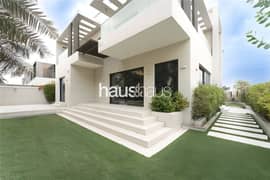 5 Bedroom | Priced to Sell | Custom Villa | VOT