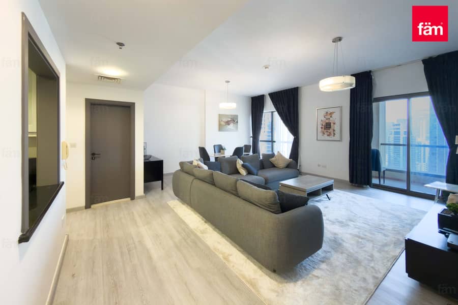 Vacant | Spacious | Prime Location | High Floor Vacant | Spacious | Prime Location | High Floor