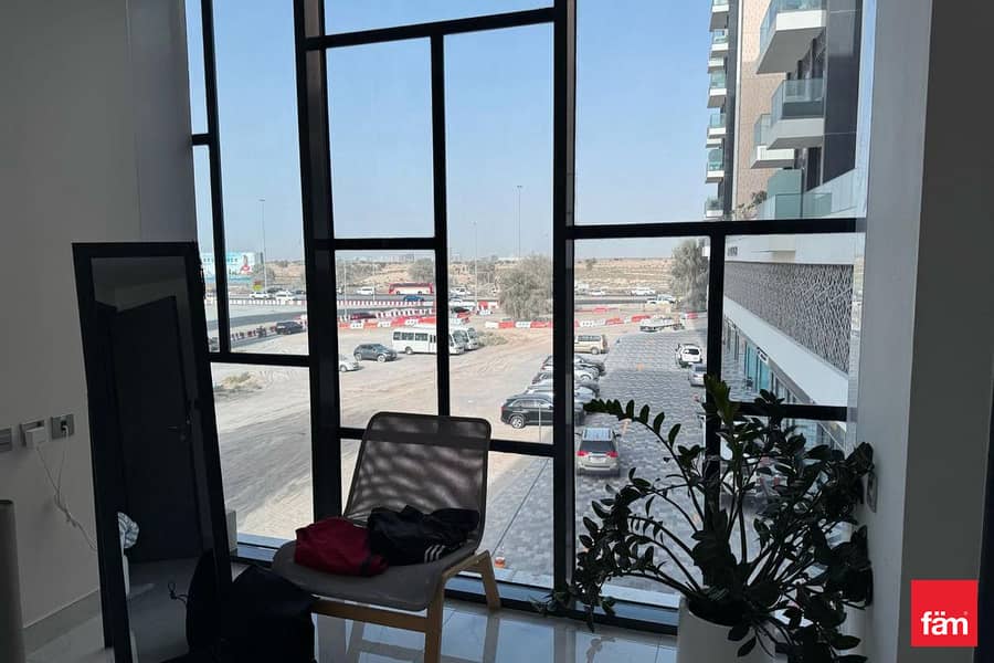 Vacant | Multiple Options | Near To Park Vacant | Multiple Options | Near To Park