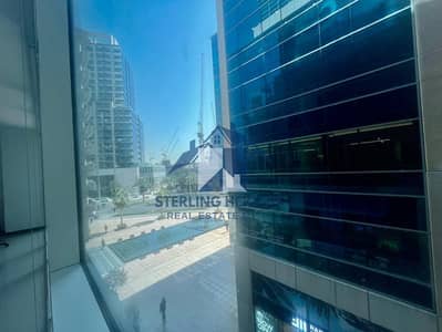 Office for Rent in Business Bay, Dubai - Spacious / Bright /Semi Furnished