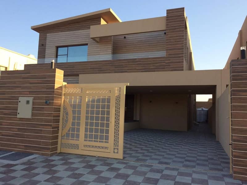 New villa Vip steps from Sheikh Ammar street very special location