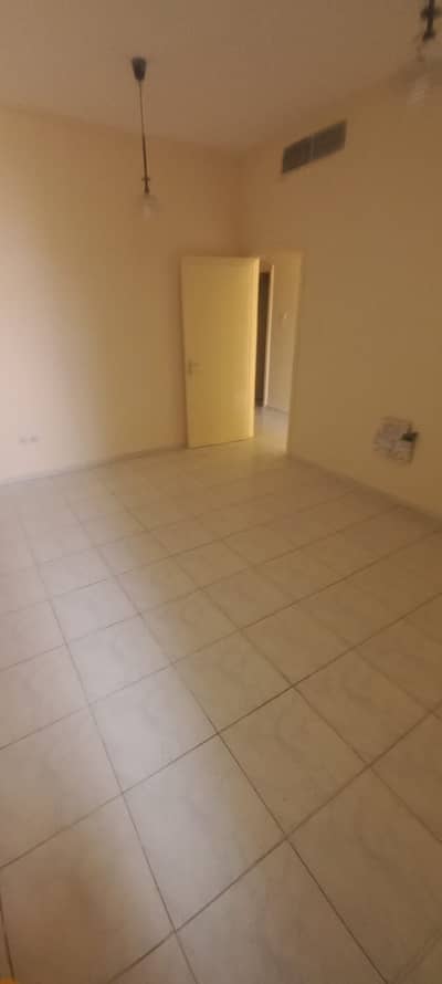 1 habitación Apartamento para en Alquiler en Al Qasimia, Sharjah - WhatsApp Image 2026-03-07 at 7.21. 41 AM (2). jpeg 1 habitación Apartamento para en Alquiler en Al Qasimia, Sharjah - WhatsApp Image 2026-03-07 at 7.21. 41 AM (2). jpeg