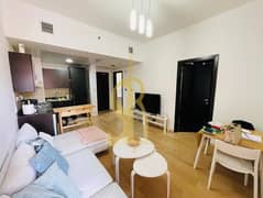 مفروشة بغرفة نوم واحدة | الصيف 1 JVC | شرفة مع إطلالة على المسبح والمدينة