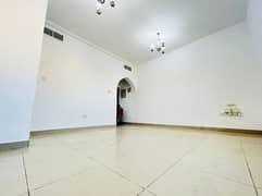 شقة في الند،القاسمية 1 غرفة 27990 درهم - 14476973