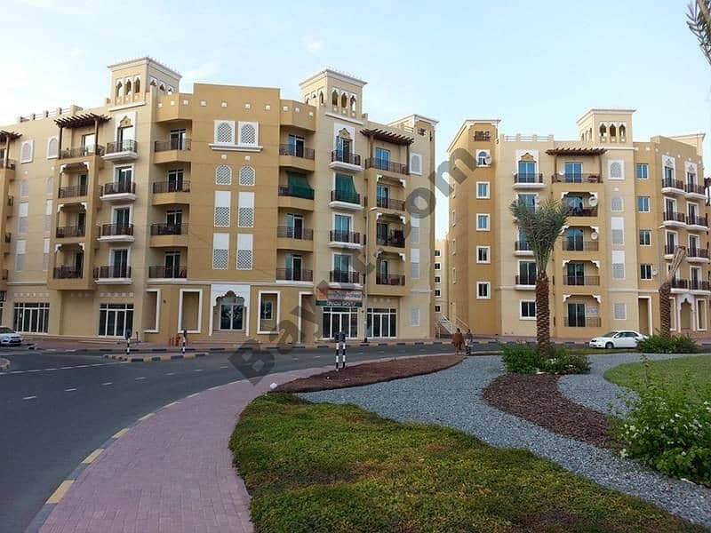 شقة في طراز الإمارات المدينة العالمية 1 غرف 340000 درهم - 4398529