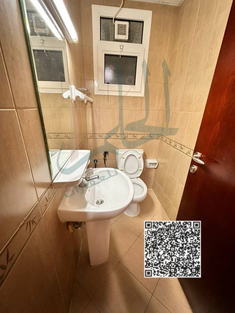 14 e3bb19f0-afb4-40f1-aeed-2d2df7ccbd80. jpg