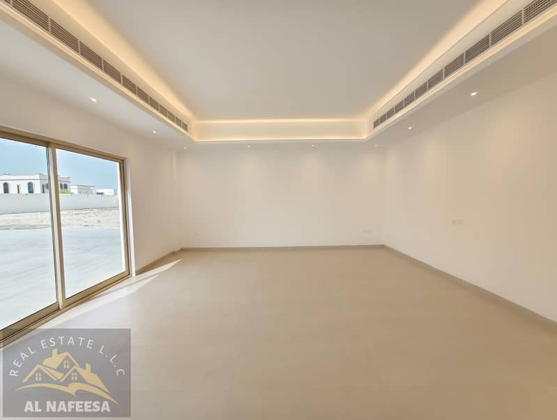 BRAND NEW - SINGLE STOREY VILLA FOR RENT