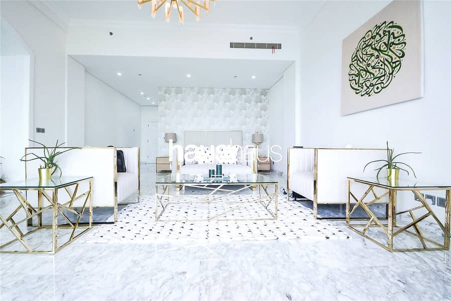 Vacant on Transfer and Fully Upgraded Duplex PH Vacant on Transfer and Fully Upgraded Duplex PH