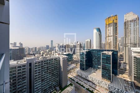 2 Bedroom Apartment for Rent in Business Bay, Dubai - Burj Khalifa View | High floor | Prime Location 2 Bedroom Apartment for Rent in Business Bay, Dubai - Burj Khalifa View | High floor | Prime Location