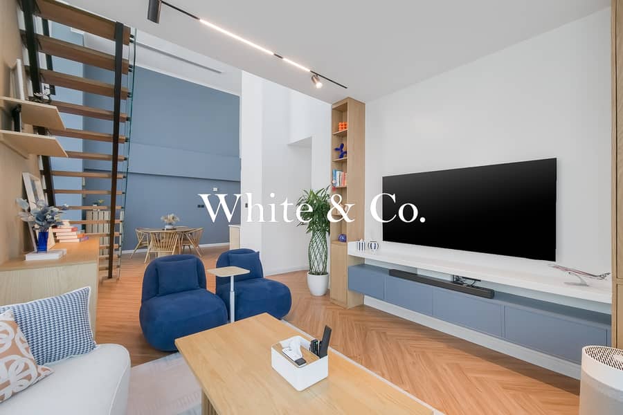 Duplex | Marina Skyline Views | Upgraded Duplex | Marina Skyline Views | Upgraded