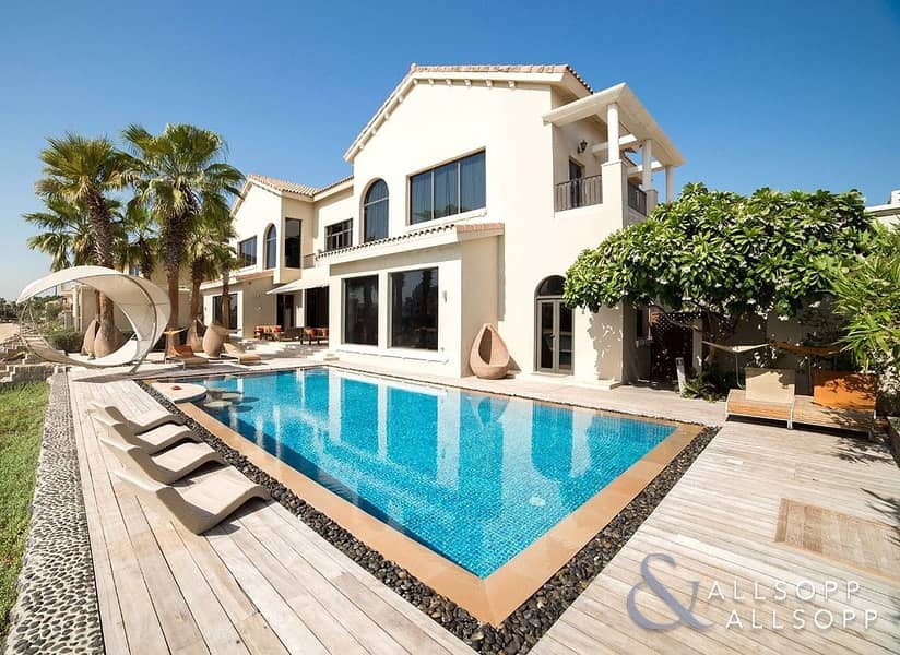 Award Winning Villa | Upgraded | 6 Bedroom