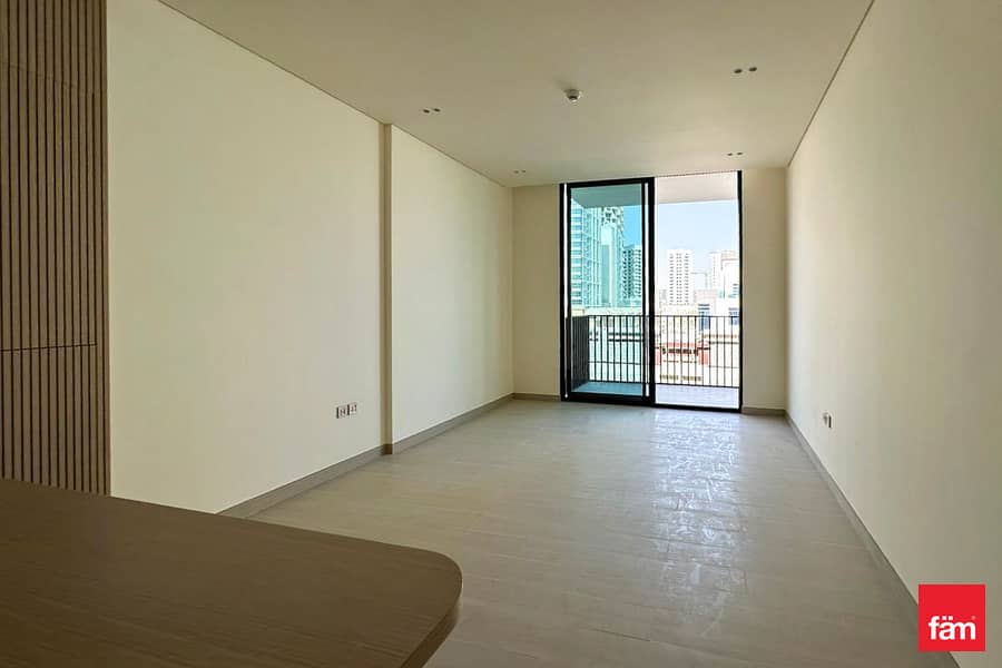 Vacant | High ROI | Unfurnished | Brand New Vacant | High ROI | Unfurnished | Brand New