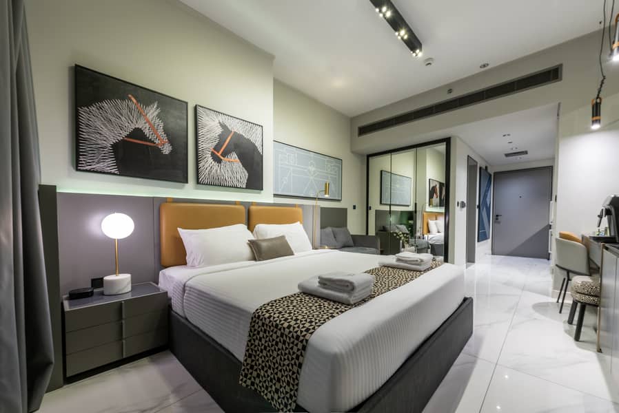 2 MNL_7146-2 copy. jpg