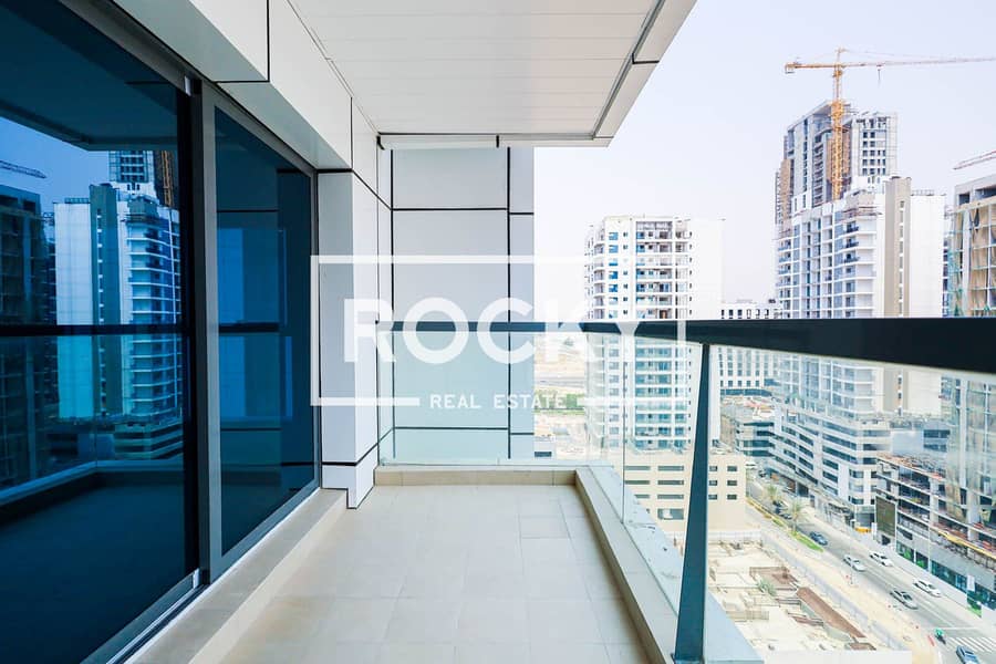 11 Sky views - Apartment (13 of 16). jpg