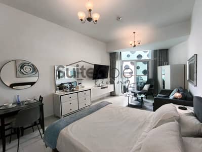 Studio for Rent in Business Bay, Dubai - Luxury Furnished Studio | Canal & Skyline View Studio for Rent in Business Bay, Dubai - Luxury Furnished Studio | Canal & Skyline View