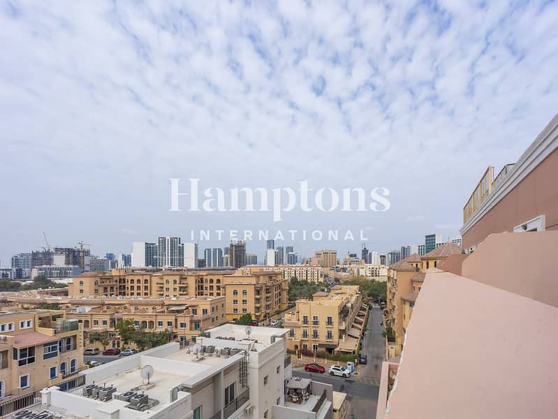 Upgraded 1BR | Close to Circle Mall | VOT Upgraded 1BR | Close to Circle Mall | VOT