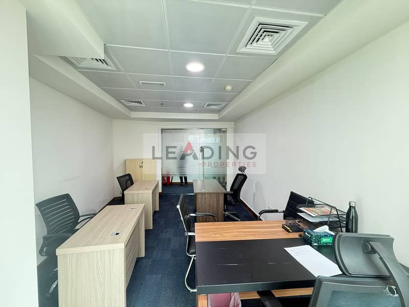 4 75be3f18-773c-48f6-9ac4-783eda1ad692. jpg