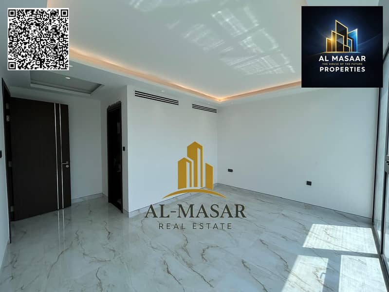 In the heart of the Al Zorah golf courses, a smart villa fully equipped with air conditioning, electricity, and water, ready for immediate occupancy. - Image 12