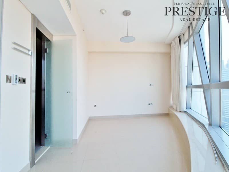 Immaculate | 2 Bed | High Floor | 2 Parking Space
