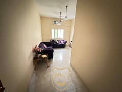 شقة في النباعة 1 غرفة 25000 درهم - 14496455