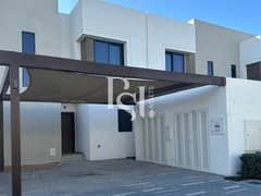 Spacious Townhouse | Prime Location | Ready to Move in