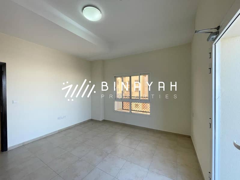 Spacious Layout|Large Terrace|Vacant on Transfer Spacious Layout|Large Terrace|Vacant on Transfer
