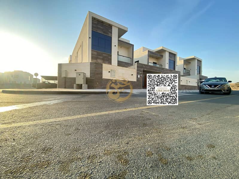 2 copy_E5635053-2017-4B4B-9EC9-1E0A5320E4FB. jpg