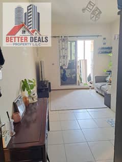 غرفة نوم واحدة مطلة على الفناء | إنديجو سبيكتروم 2 | شقة بشرفة