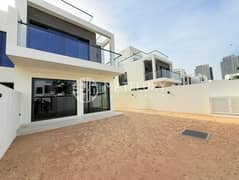 فيلا من 5 غرف نوم | عقارات بيل إير ترامب | إطلالات على مجتمع الجولف