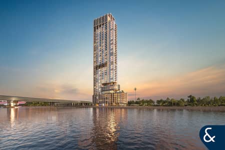 1 Bedroom Apartment for Sale in Business Bay, Dubai - Waterfront | Large 1BR | Luxury Finishes 1 Bedroom Apartment for Sale in Business Bay, Dubai - Waterfront | Large 1BR | Luxury Finishes
