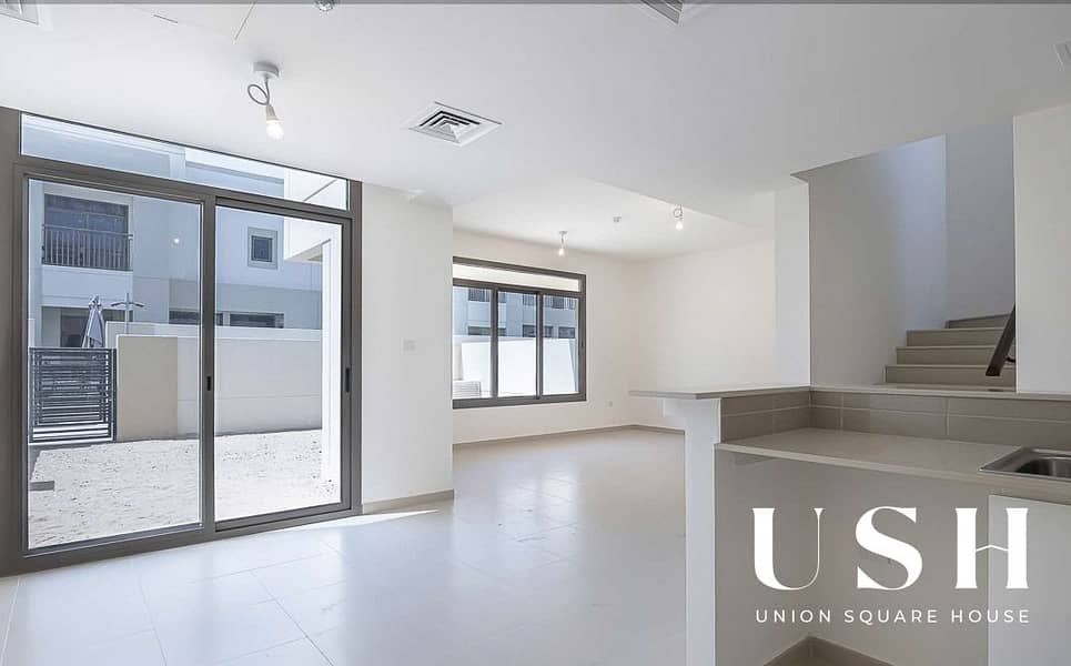 4 TownSquare-Villa#110-3. jpg. jpeg