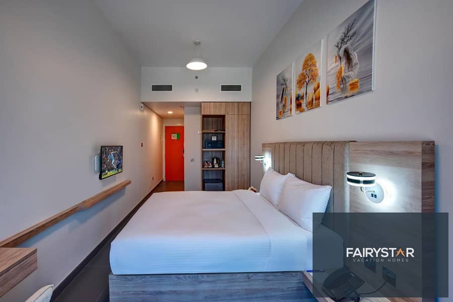 3 hotel room pics 2. jpg
