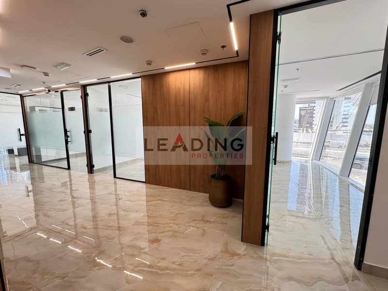 Near Metro | Ideal work space | Ready to Move - Ansicht 2