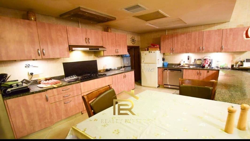 13 Screenshot_2025-09-08-19-56-33-970_ae. propertyfinder. propertyfinder~3. jpg